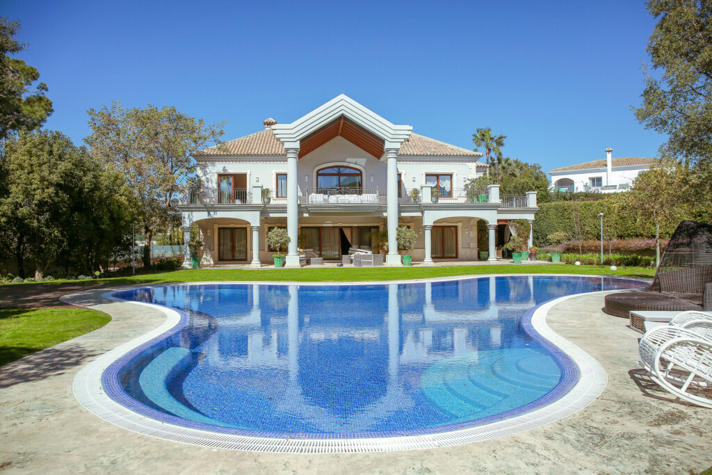 Villa in Marbella Este – El Rosario (Malaga), Spain Villa in Marbella Este – El Rosario (Malaga), Spain